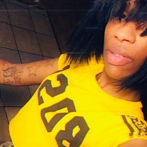 Meet your Posher, Veronica